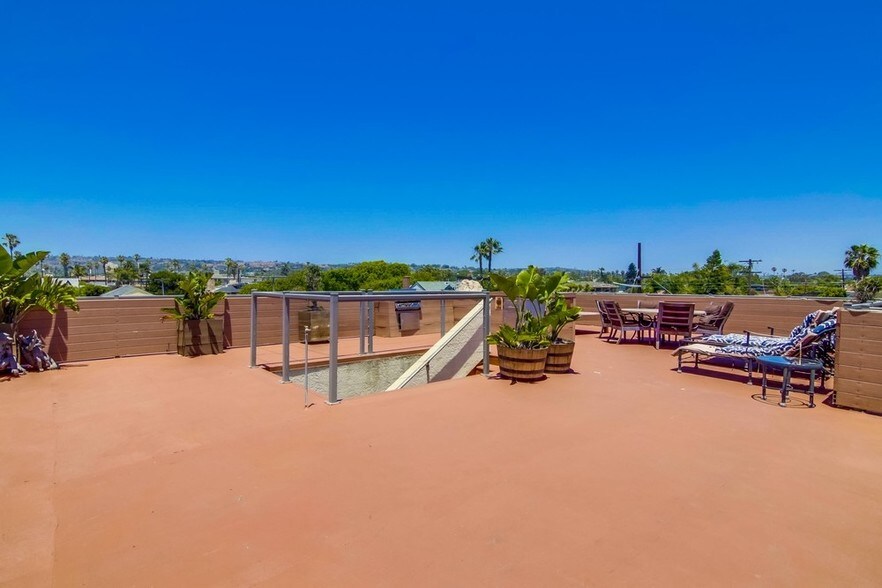 More Photos Of 4111 Bayard St, San Diego Specialty For Sale