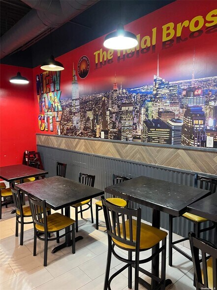 More Photos Of 667 Elmont Rd, Elmont Flex For Sale