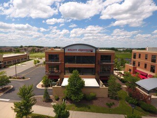 More Photos Of 2380 Esplanade Dr, Algonquin Office For Lease