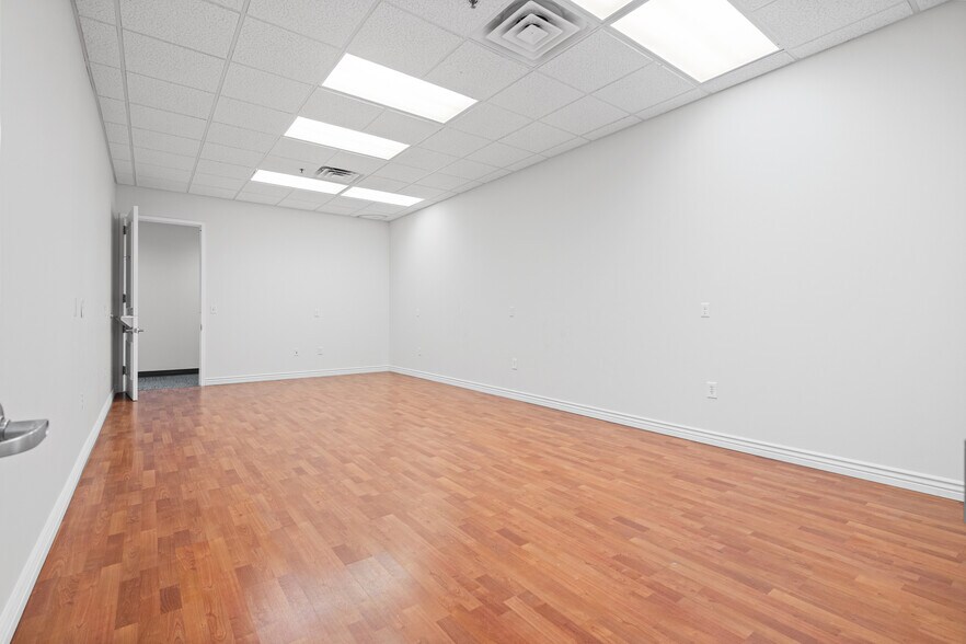More Photos Of 1365 W Business Park Dr, Orem Office For Lease