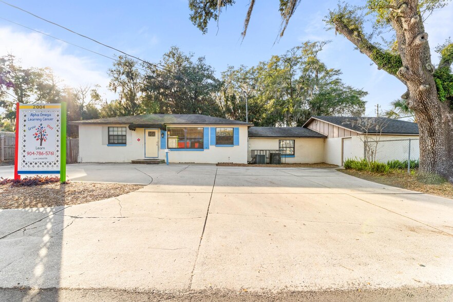 Primary Photo Of 2004 Hyde Park Rd, Jacksonville Daycare Center For Sale