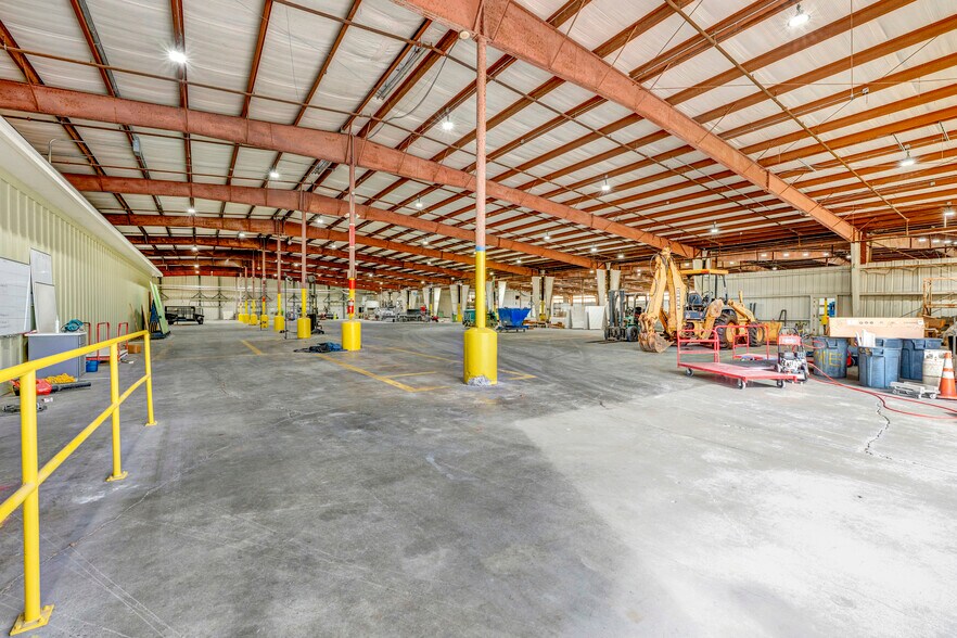 More Photos Of 11746 Barin Field rd, Foley Manufacturing For Lease