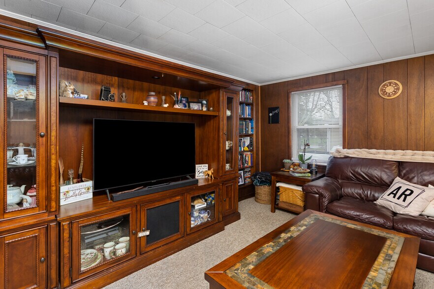 More Photos Of 51 Crosswicks Chesterfield Rd, Chesterfield Apartments For Sale