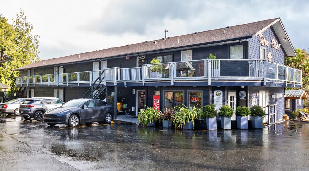 More Photos Of 542 Campbell St, Tofino Hotel For Sale