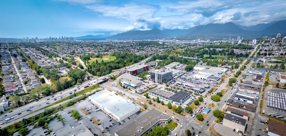 More Photos Of 3689 1st Av E, Vancouver Flex For Lease