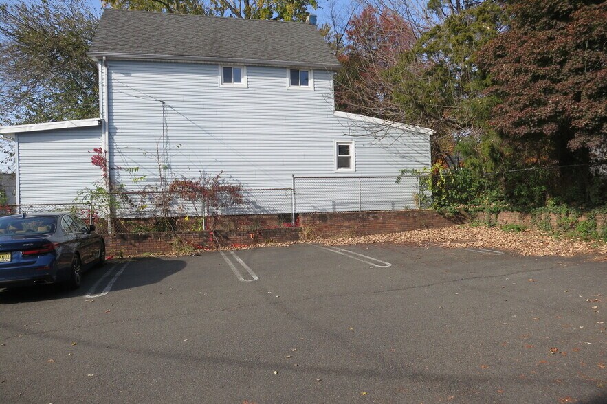 More Photos Of 332-334 North Ave, Garwood Loft Creative Space For Lease