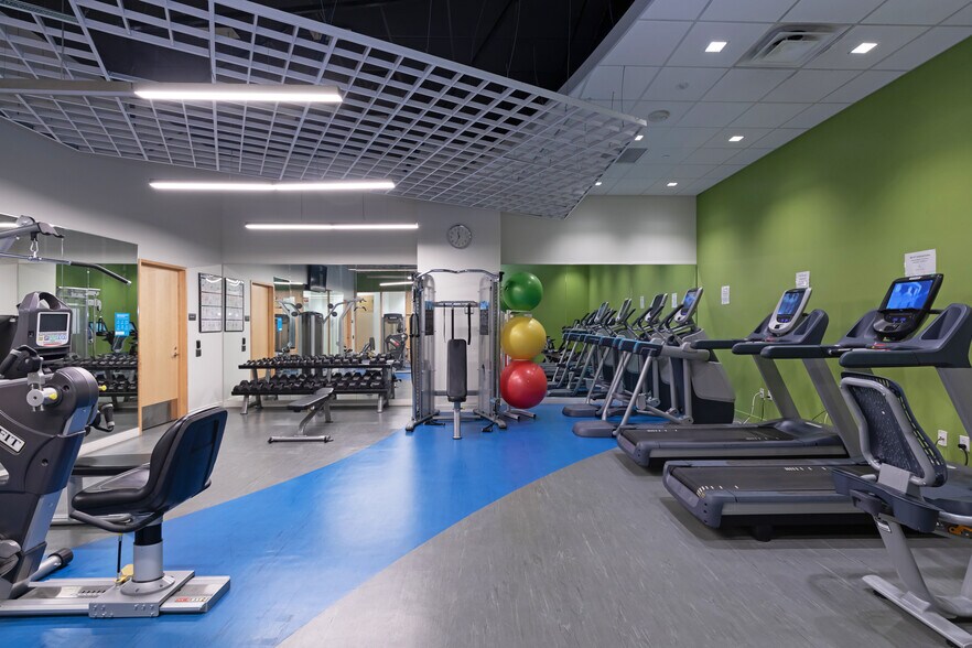 More Photos Of 1111 3rd Ave, Seattle Office For Lease