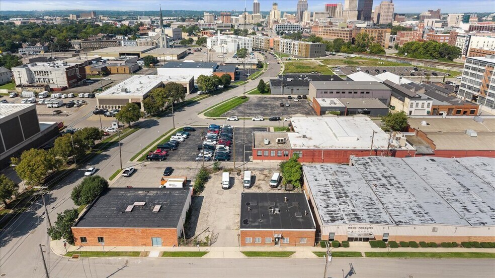 More Photos Of 115 Commercial St, Dayton Warehouse For Sale