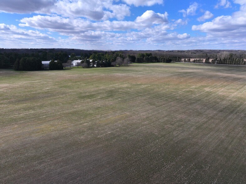 More Photos Of 17905 Il Route 173, Harvard Land For Sale