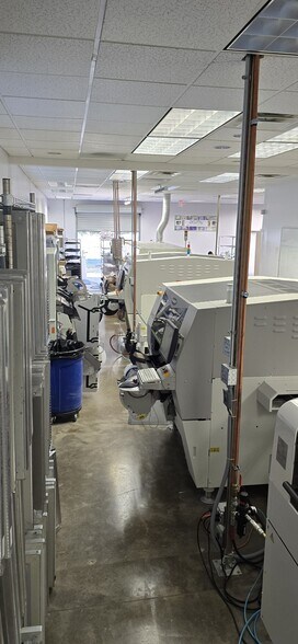 More Photos Of 4 Sierra Way St, Georgetown Light Distribution For Sale