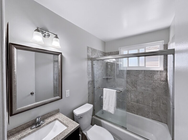 More Photos Of 460 S Buena Vista, San Jose Apartments For Sale
