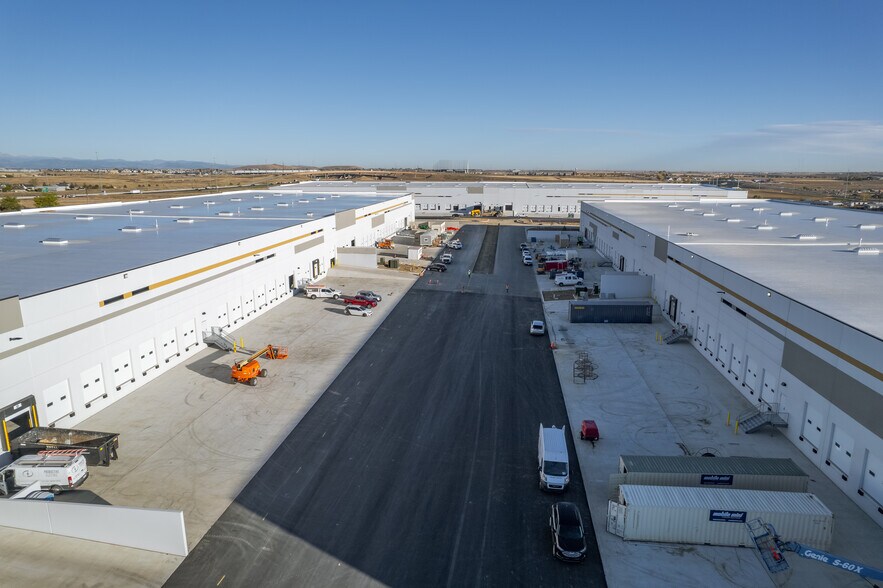 More Photos Of 15003 Grant St, Thornton Unknown For Lease