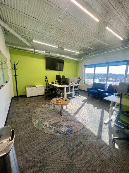 More Photos Of 1119 N Keystone Way, Carmel Medical For Lease