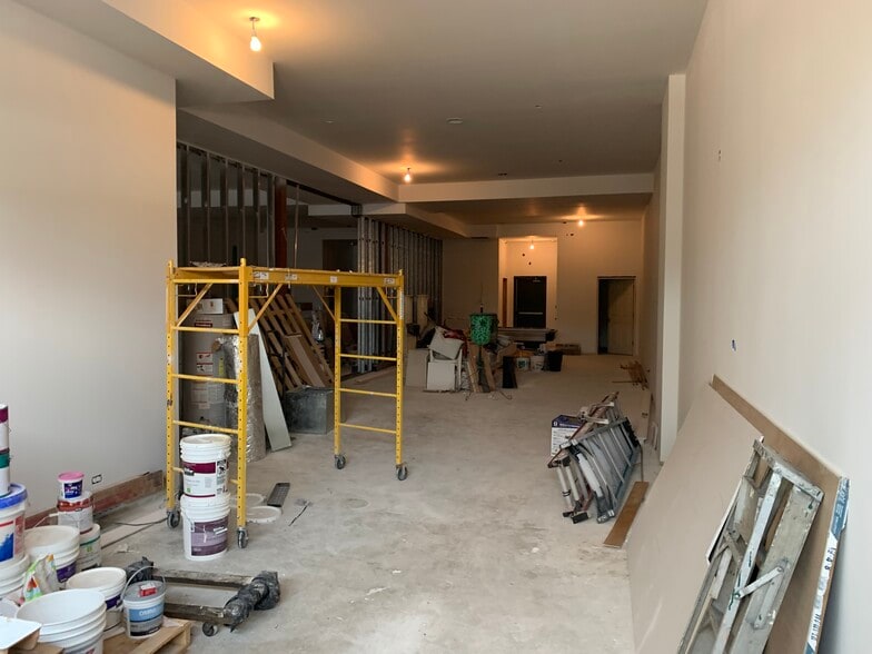 More Photos Of 4521 W Lawrence Ave, Chicago Apartments For Lease