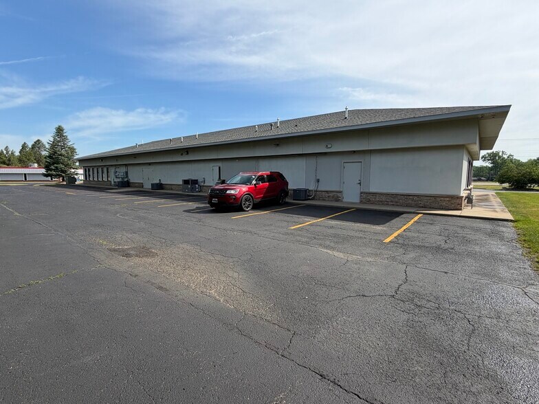 More Photos Of 4055 W Dickman Rd, Springfield Storefront Retail Office For Sale