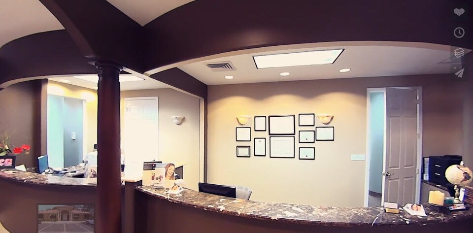 More Photos Of 5601-5605 Naples Blvd, Naples Office For Sale