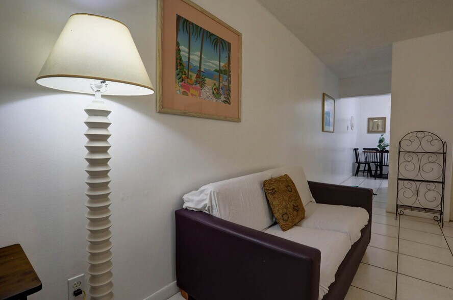 More Photos Of 1770 Plunkett St, Hollywood Hospitality For Sale