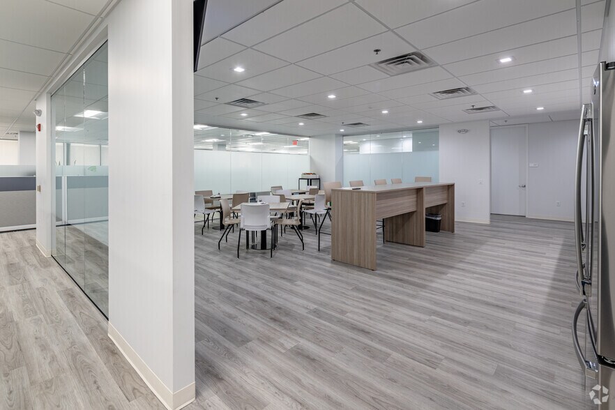 More Photos Of 600 Parsippany Rd, Parsippany Office For Sale