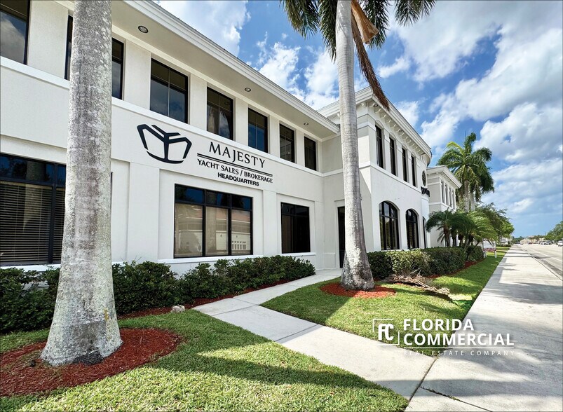 More Photos Of 2300 SE Monterey Rd, Stuart Office For Sale
