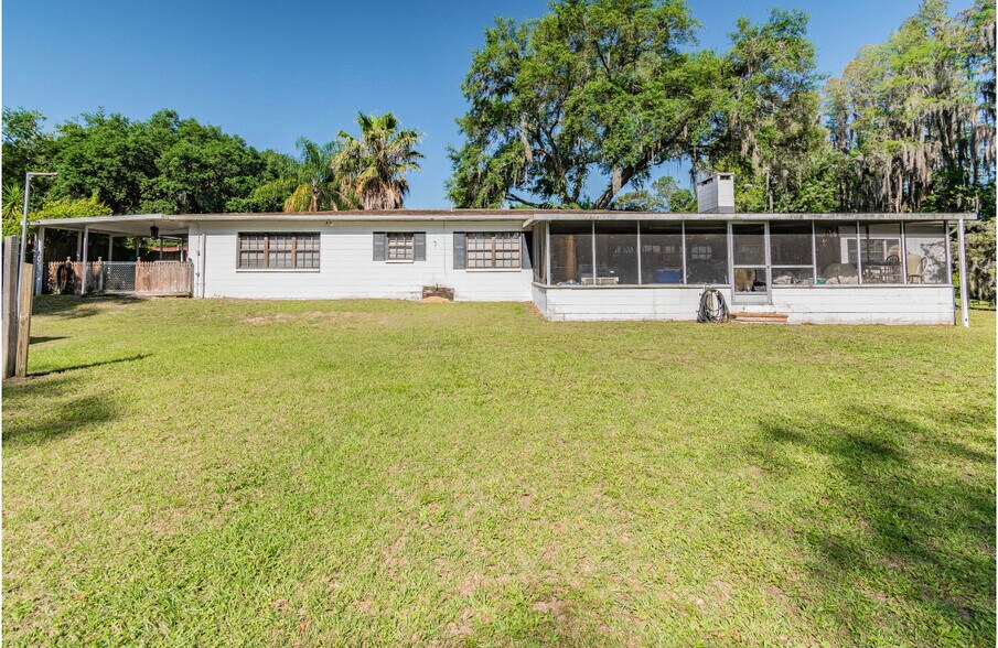 More Photos Of 22129 Carson Dr, Land O' Lakes Specialty For Sale