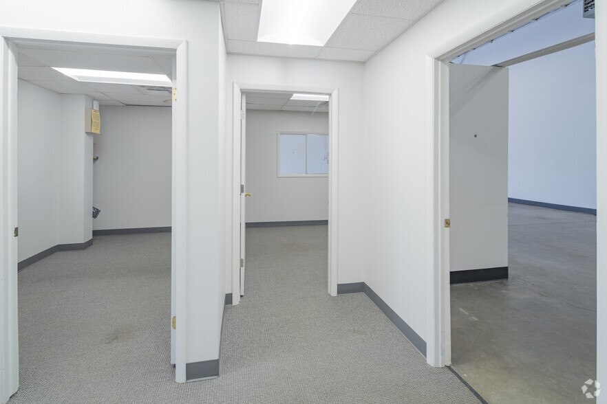 More Photos Of 8141 W I-70 Frontage Rd, Arvada Unknown For Lease