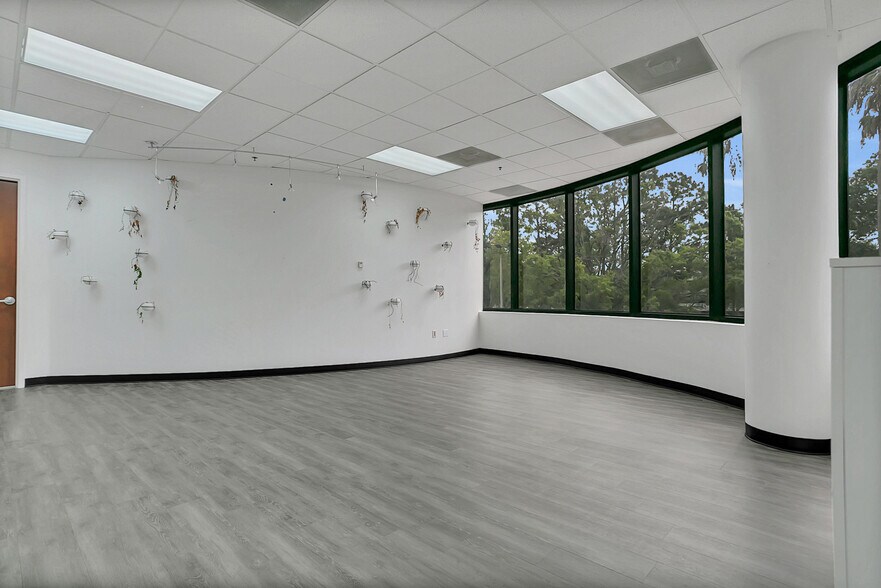 More Photos Of 2450 Maitland Center Pky, Maitland Office For Sale