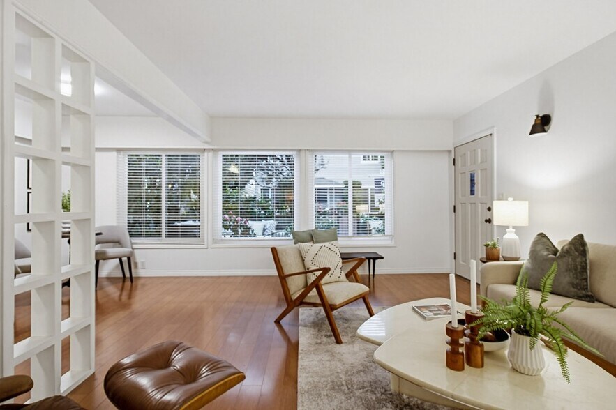 More Photos Of 829 Avalon Ct, San Diego Apartments For Sale