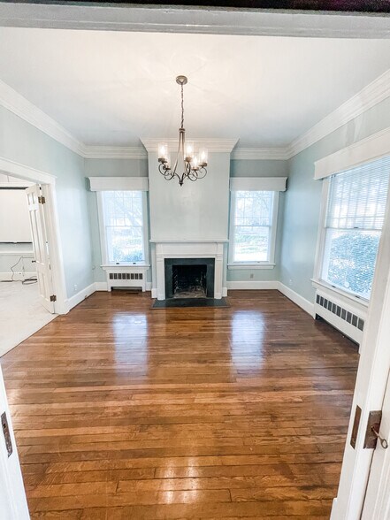 More Photos Of 509 Nash St W, Wilson Loft Creative Space For Sale