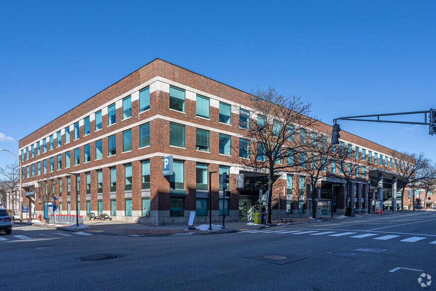 More Photos Of 275 Washington St, Newton Office For Lease