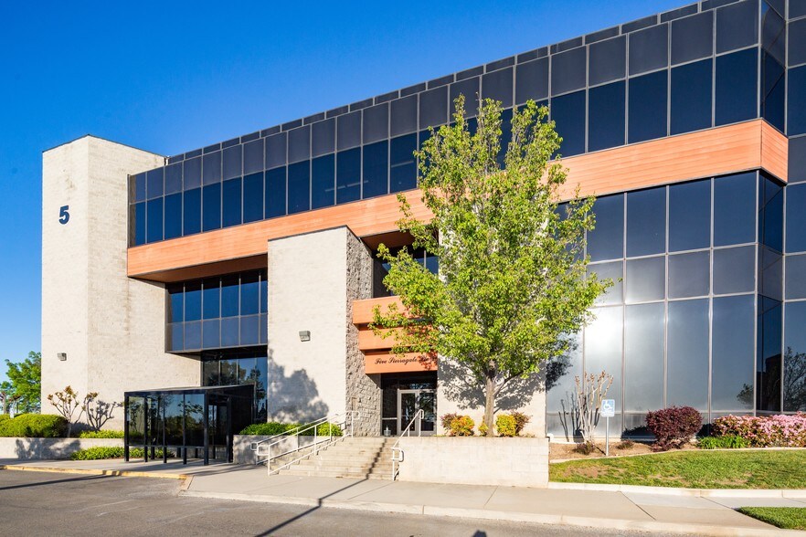 More Photos Of 5 Sierra Gate Plz, Roseville Office For Lease