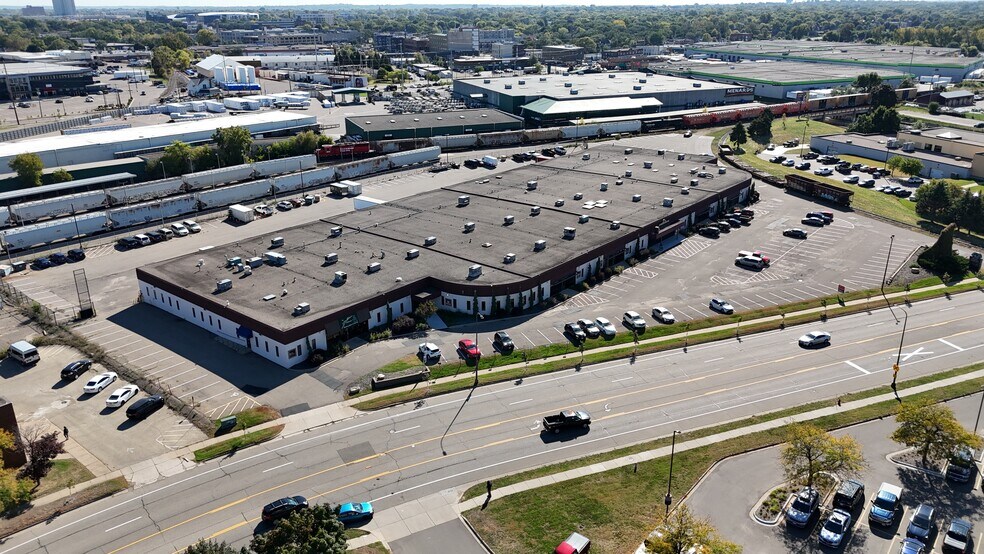 More Photos Of 652-684 Transfer Rd, Saint Paul Light Manufacturing For Lease