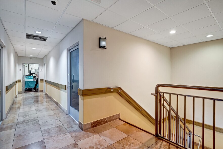 More Photos Of 8780 Valley Blvd, Rosemead Office For Lease