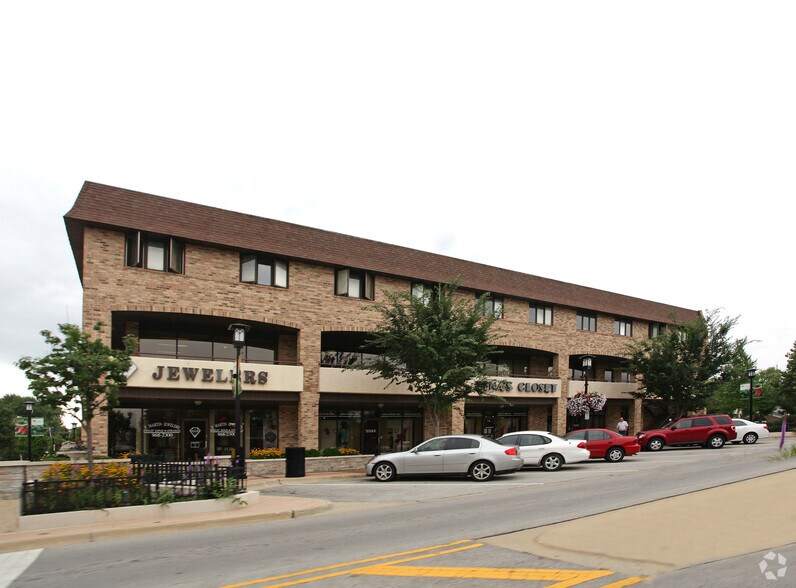 More Photos Of 4745-4755 Main St, Lisle Apartments For Lease