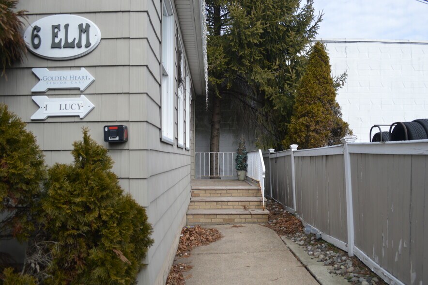 More Photos Of 6-14 Elm St, Oakland Storefront Retail Office For Lease