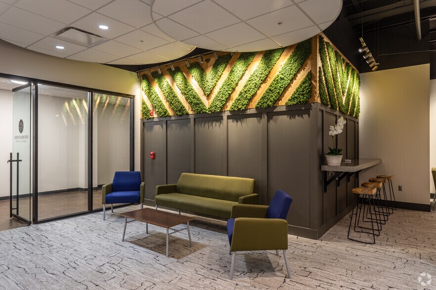 More Photos Of 2826 Ross Clark Cir, Dothan Unknown For Sale