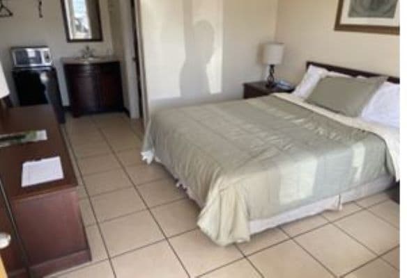 More Photos Of 1325 W Highway 76, Branson Hotel For Sale