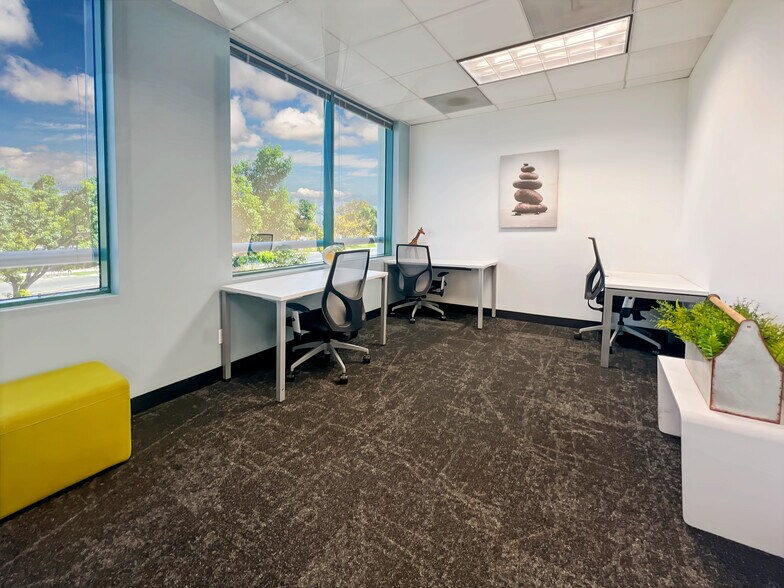 More Photos Of 30211 Avenida De Las Banderas, Rancho Santa Margarita Coworking Space