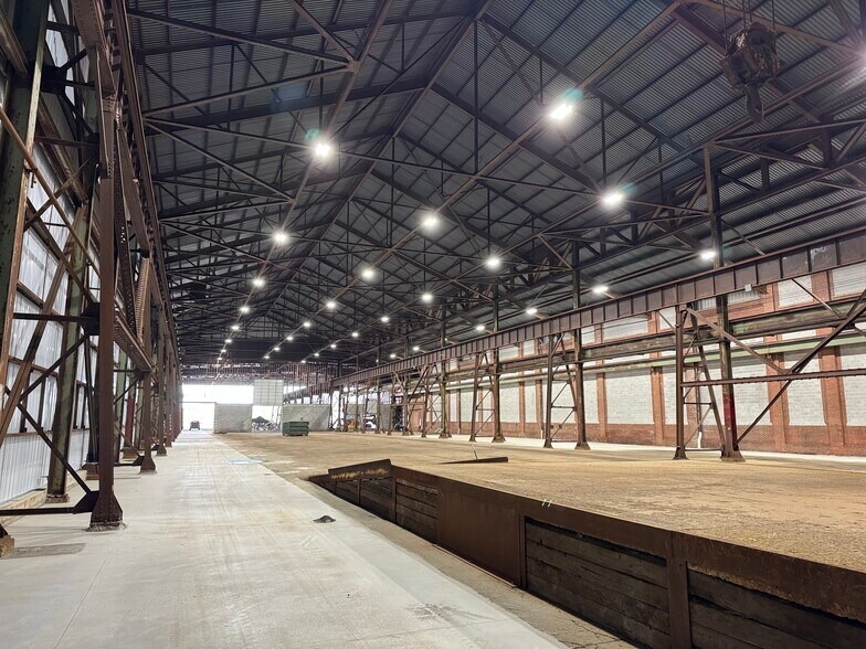 More Photos Of 191 S Keim St, Pottstown Industrial For Sale