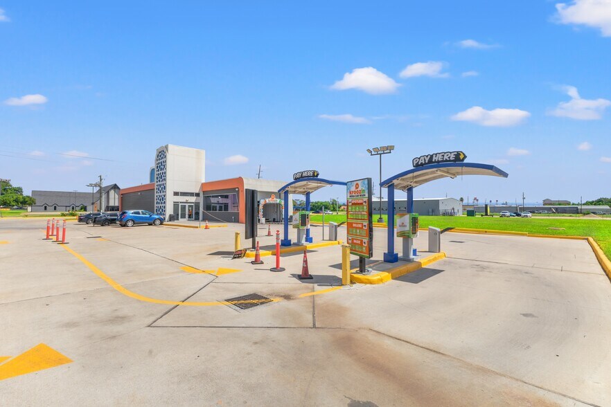 More Photos Of 5325 N Twin City Hwy, Port Arthur Carwash For Sale