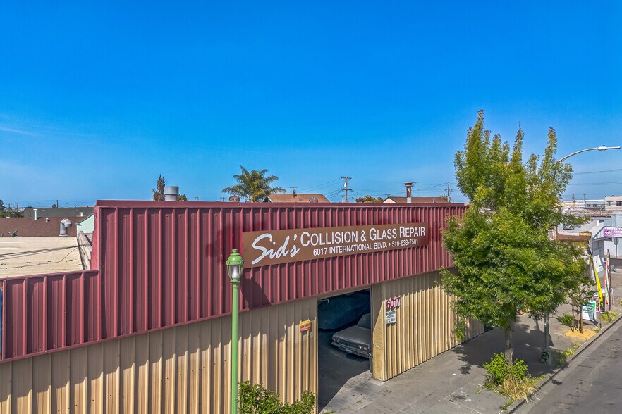 More Photos Of 6009-6017 International Blvd, Oakland Auto Repair For Sale