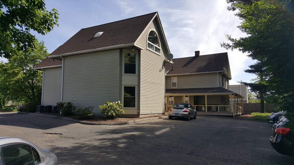 More Photos Of 1698 Post Rd E, Westport Office Residential For Sale
