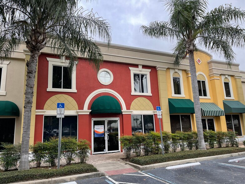 More Photos Of 2151 Consulate Dr, Orlando Loft Creative Space For Lease