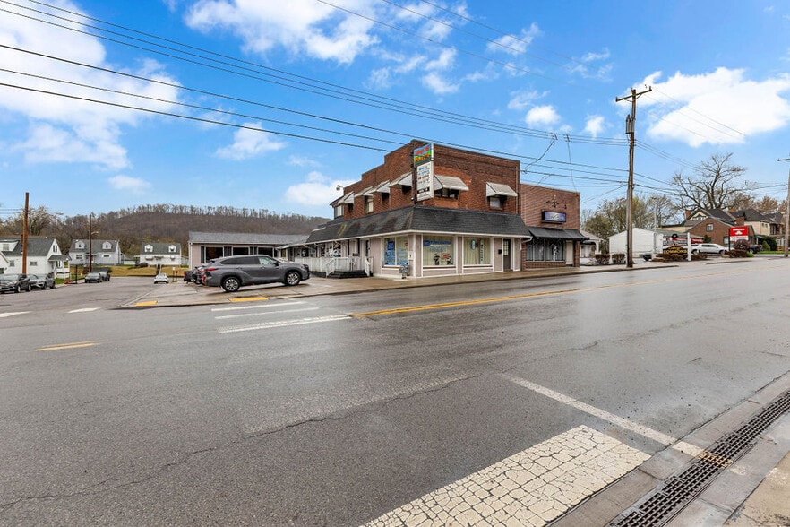 More Photos Of 3420 4th Ave, Beaver Falls Storefront Retail Office For Sale