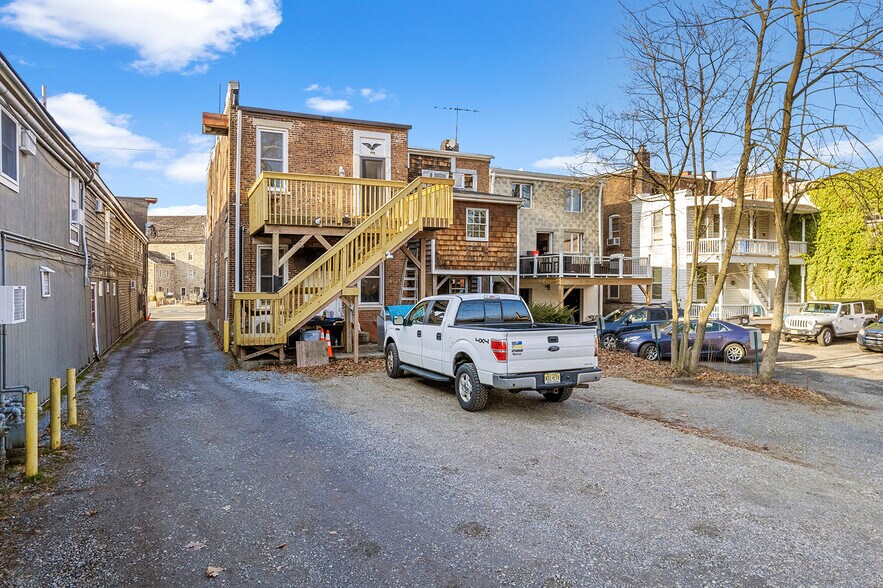 More Photos Of 43 Main St, Clinton Township Storefront For Sale