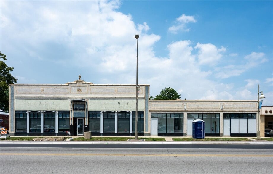 Primary Photo Of 6613-6621 Ogden Ave, Berwyn Storefront Retail Office For Sale