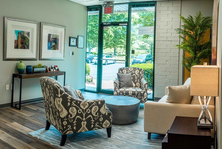More Photos Of 5975 Shiloh Rd, Alpharetta Showroom For Lease