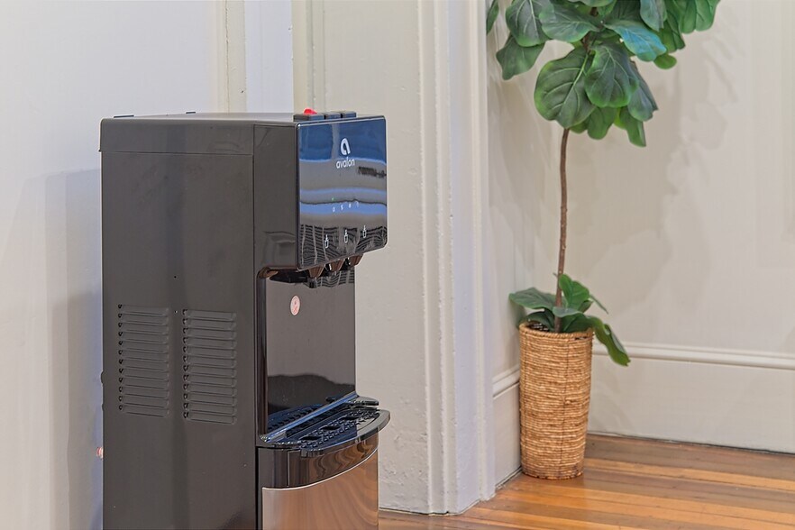 More Photos Of 314 W Main St, Troy Coworking Space