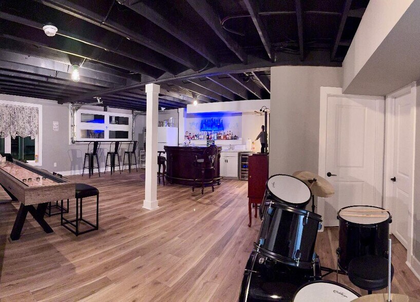 More Photos Of 286 Lakeview Drive Rd, Highland Lake Specialty For Sale