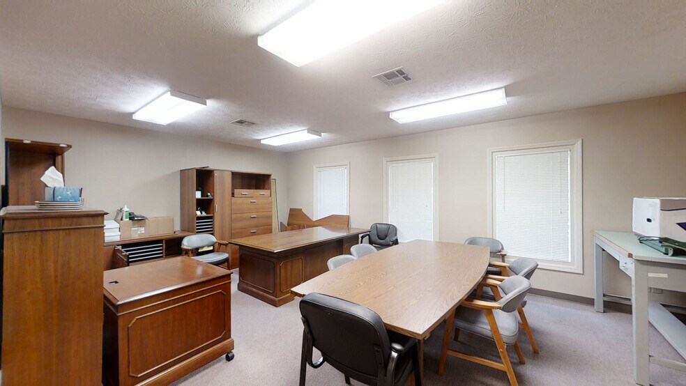 More Photos Of 1001 25th Ave, Phenix City Office For Sale