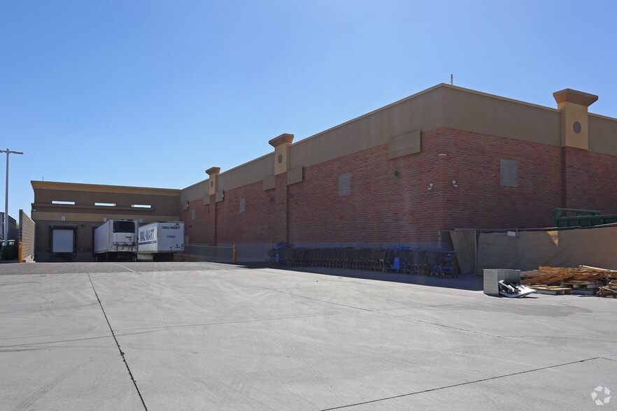 More Photos Of 823-857 N Dobson Rd, Mesa Unknown For Lease